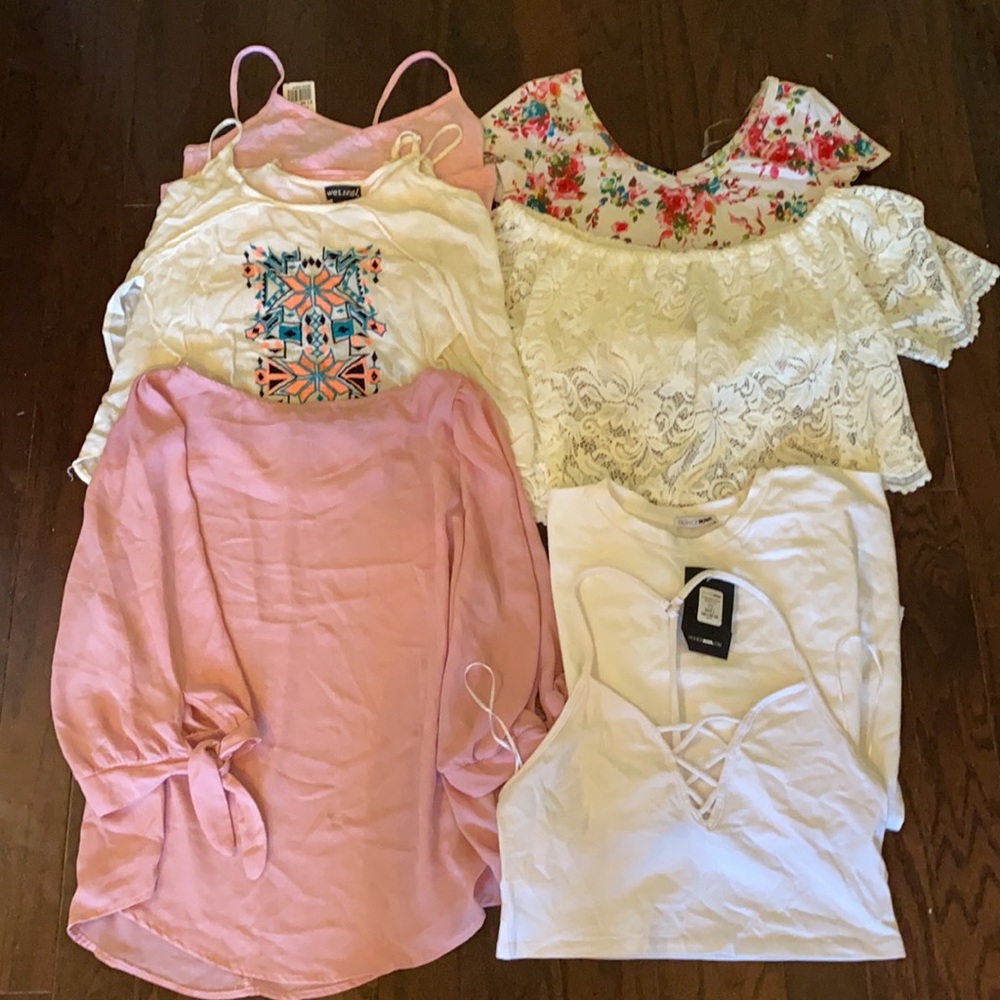 Bundle of 7 tops size large